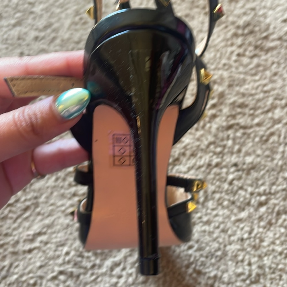 Nicole Miller Rockstud stiletto heels size 8 - Picture 5 of 7